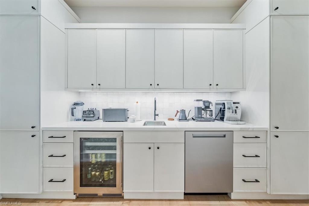 QUAIL WEST - Residential Lease