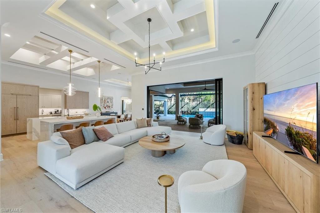 QUAIL WEST - Residential Lease