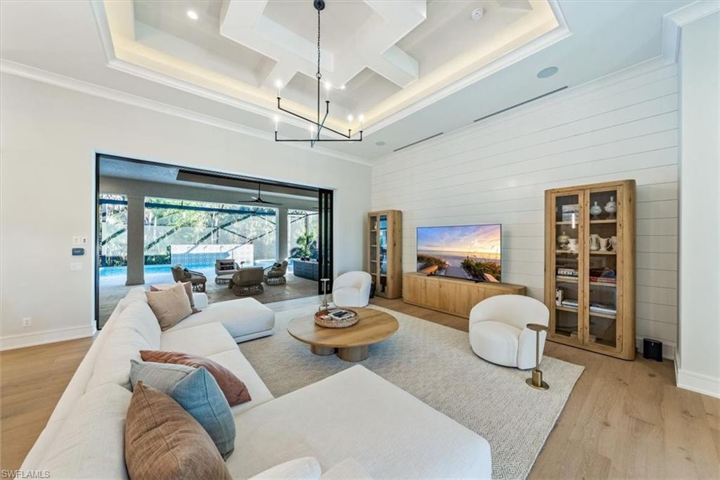 QUAIL WEST - Residential Lease