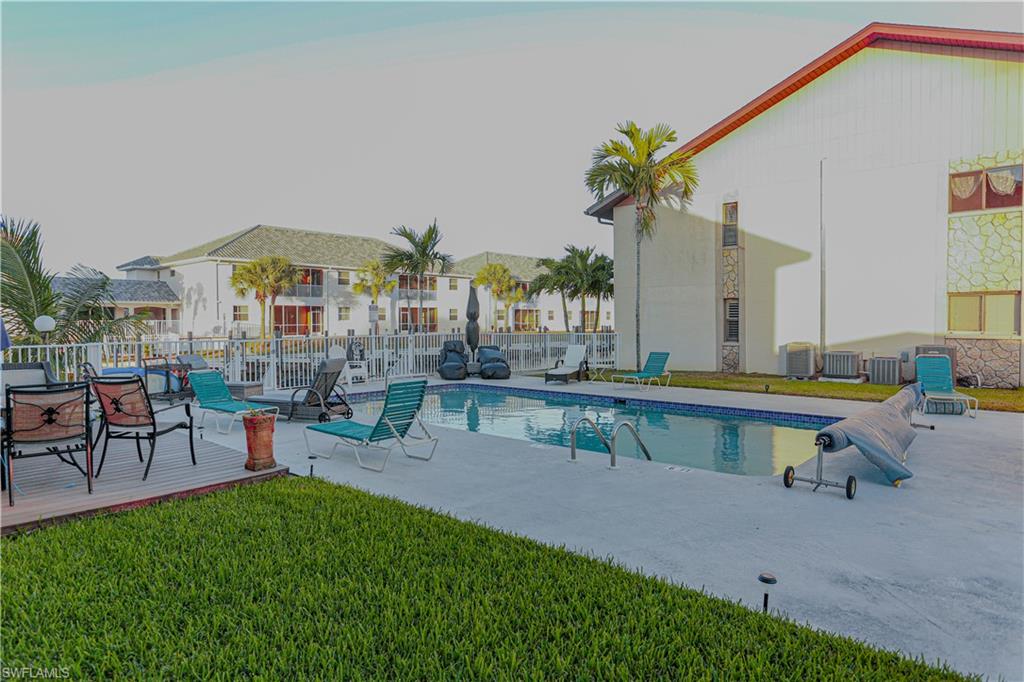 CONCEPT CONDO - Residential Lease