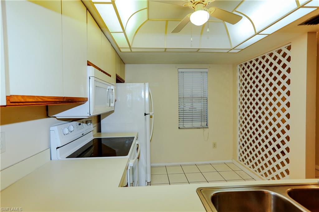 CONCEPT CONDO - Residential Lease