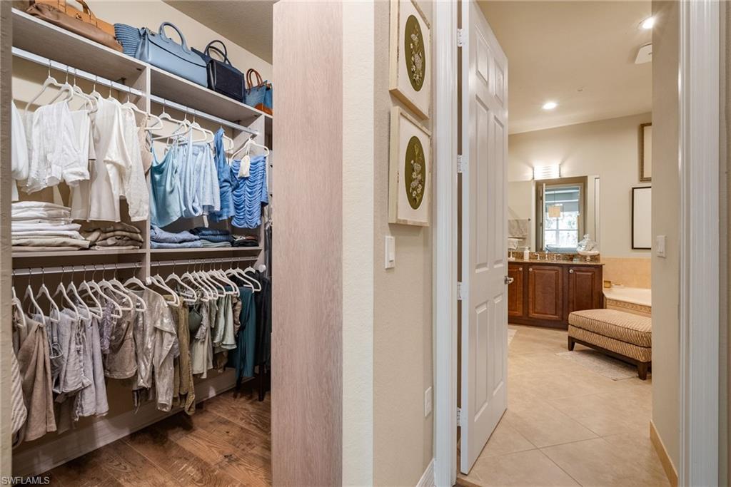 MARBELLA LAKES - Residential