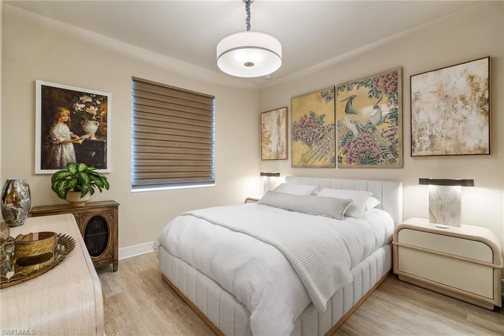 MARBELLA LAKES - Residential