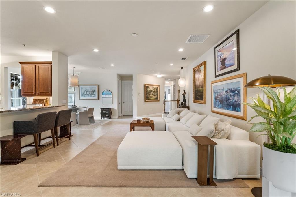 MARBELLA LAKES - Residential