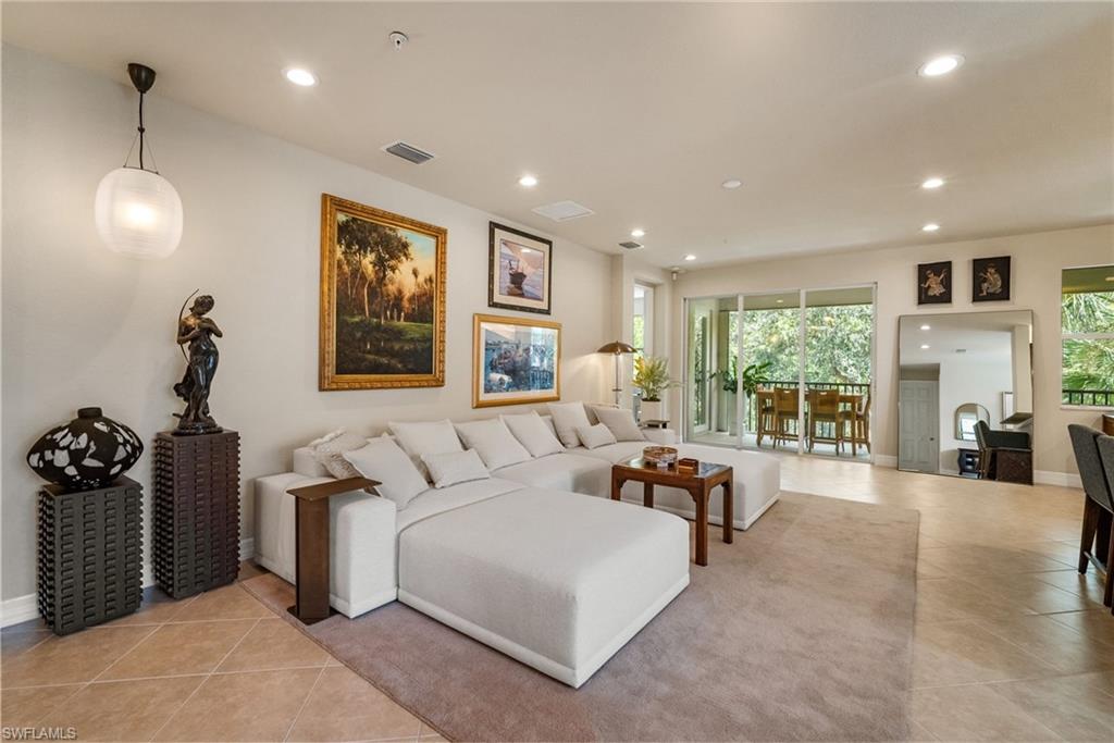 MARBELLA LAKES - Residential