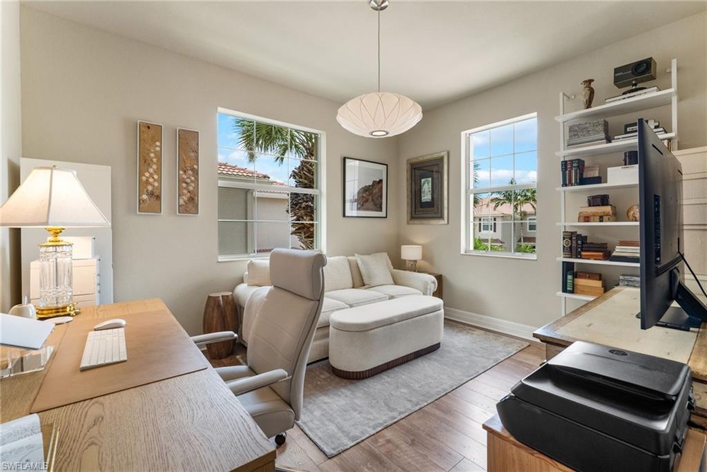 MARBELLA LAKES - Residential