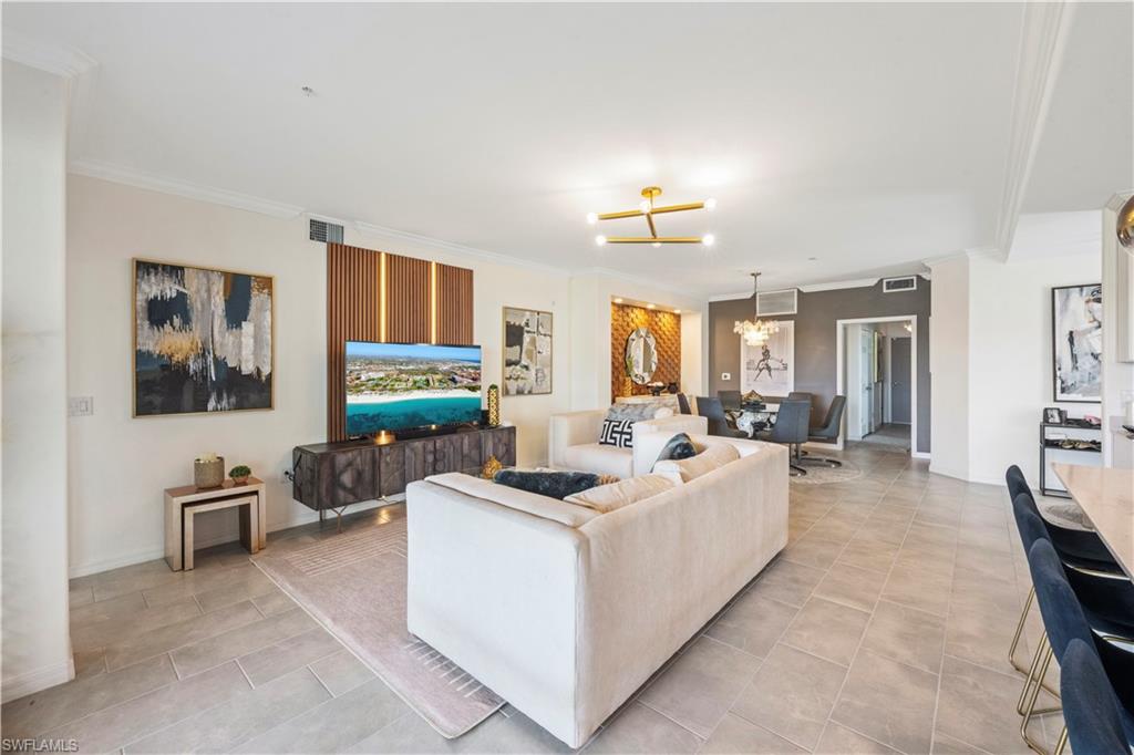 LAMORADA - Residential Lease