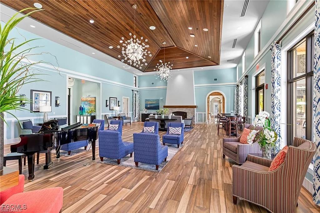 LAMORADA - Residential Lease