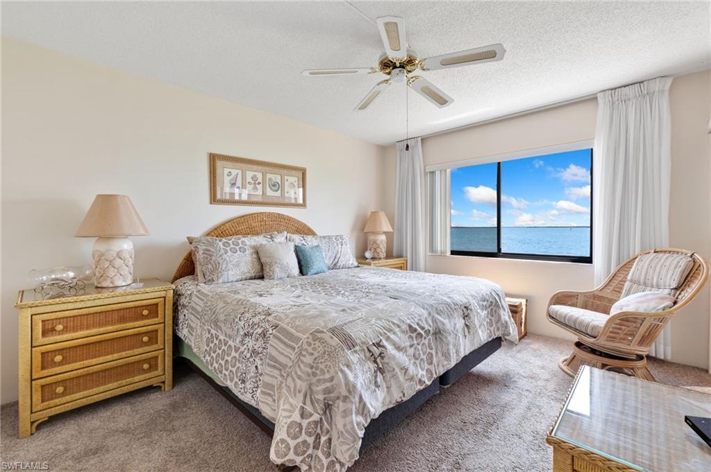 WINDWARD POINT CONDO - Residential