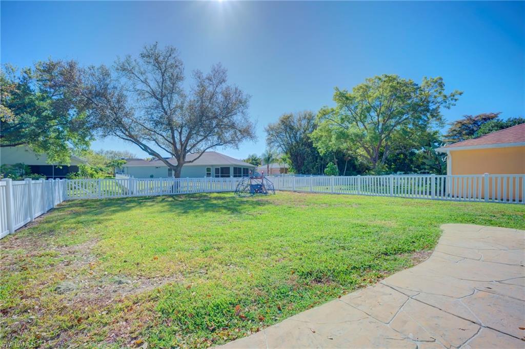 DANFORTH LAKES - Residential