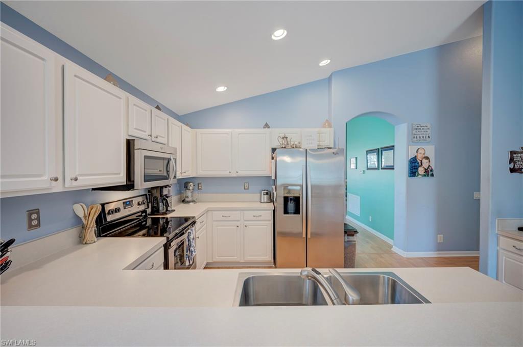 DANFORTH LAKES - Residential