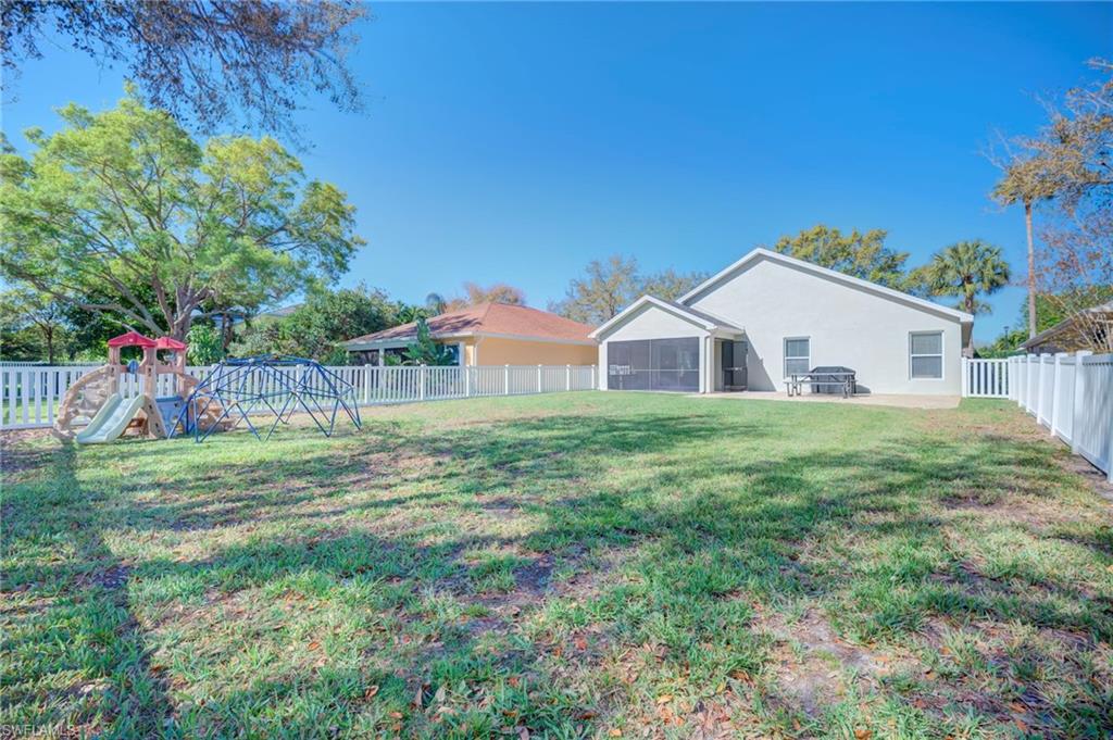 DANFORTH LAKES - Residential