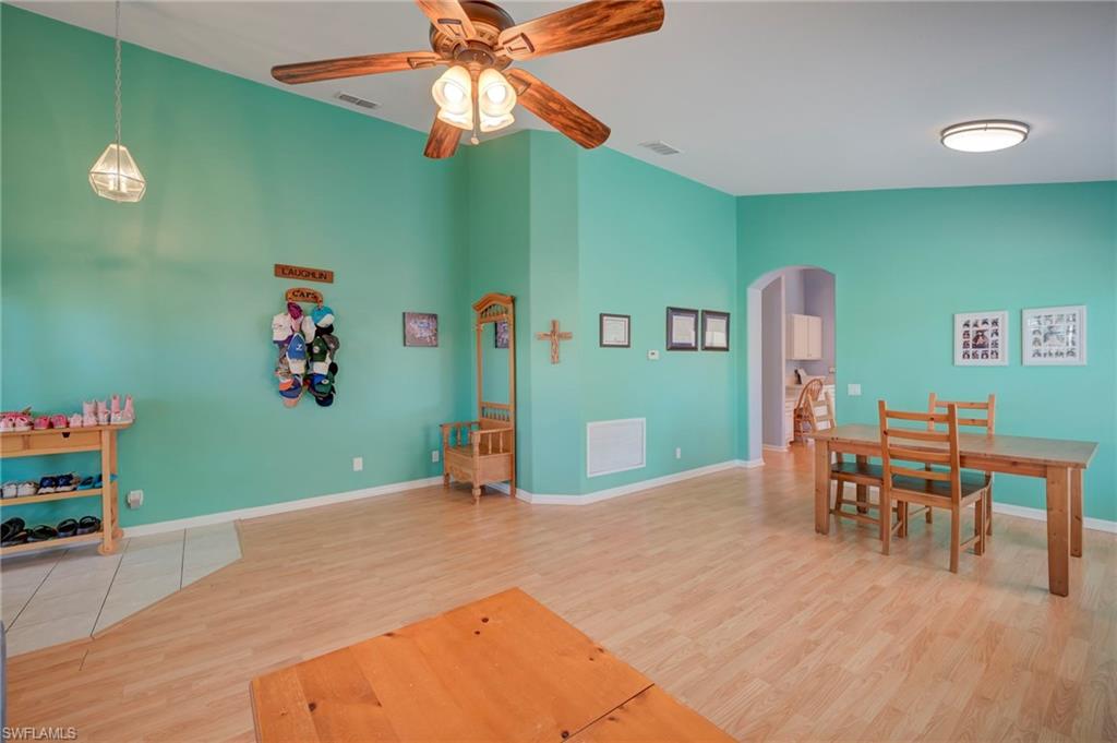 DANFORTH LAKES - Residential