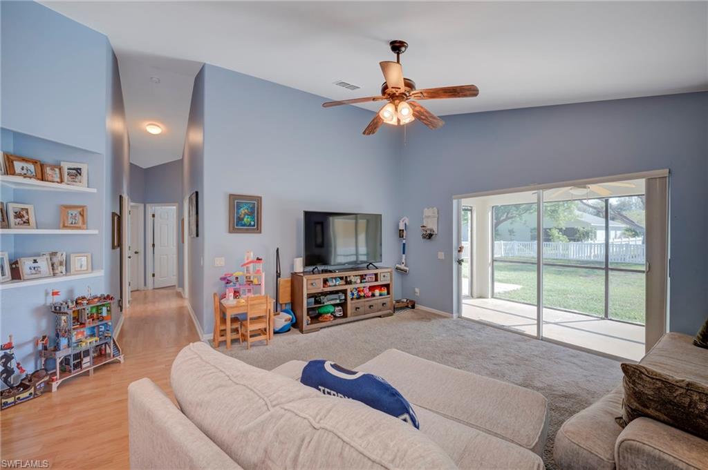 DANFORTH LAKES - Residential