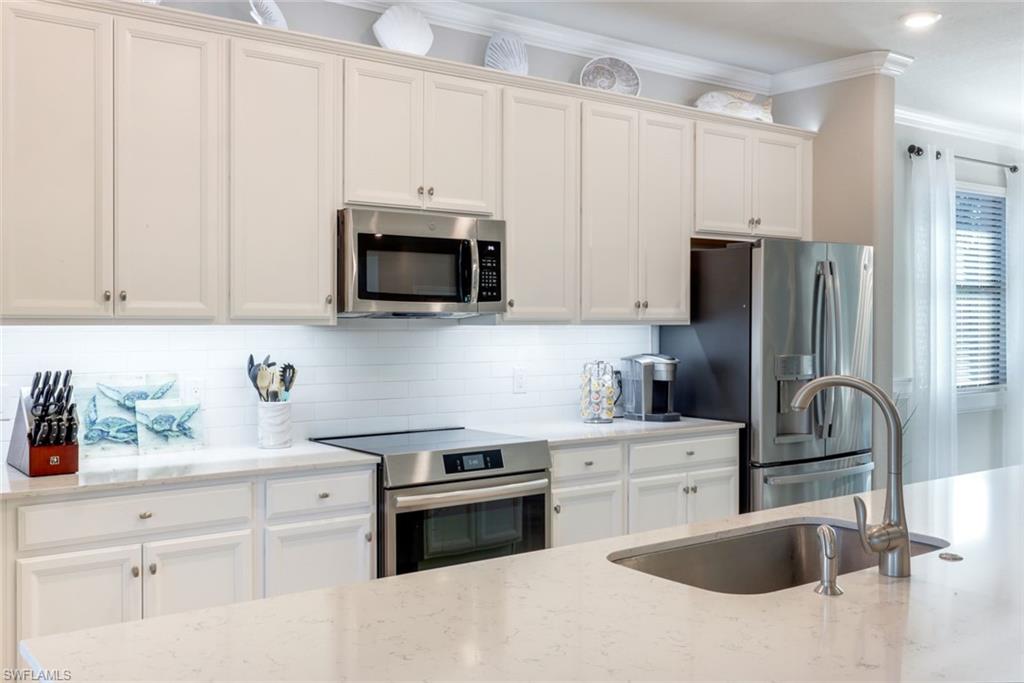 BONITA NATIONAL GOLF AND COUNTRY CLUB - Residential