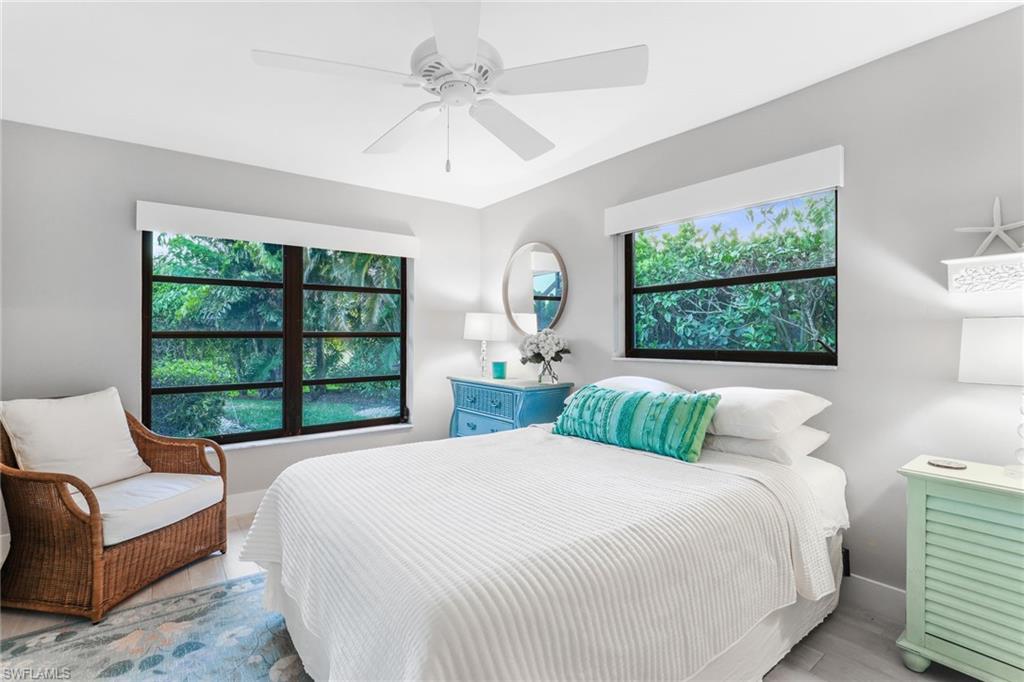 VANDERBILT LAKES - Residential