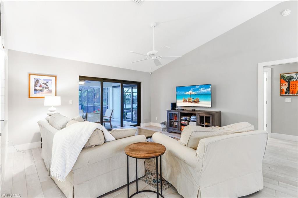 VANDERBILT LAKES - Residential