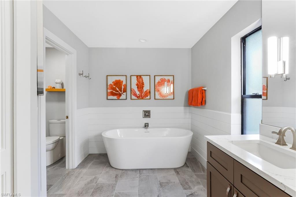 VANDERBILT LAKES - Residential