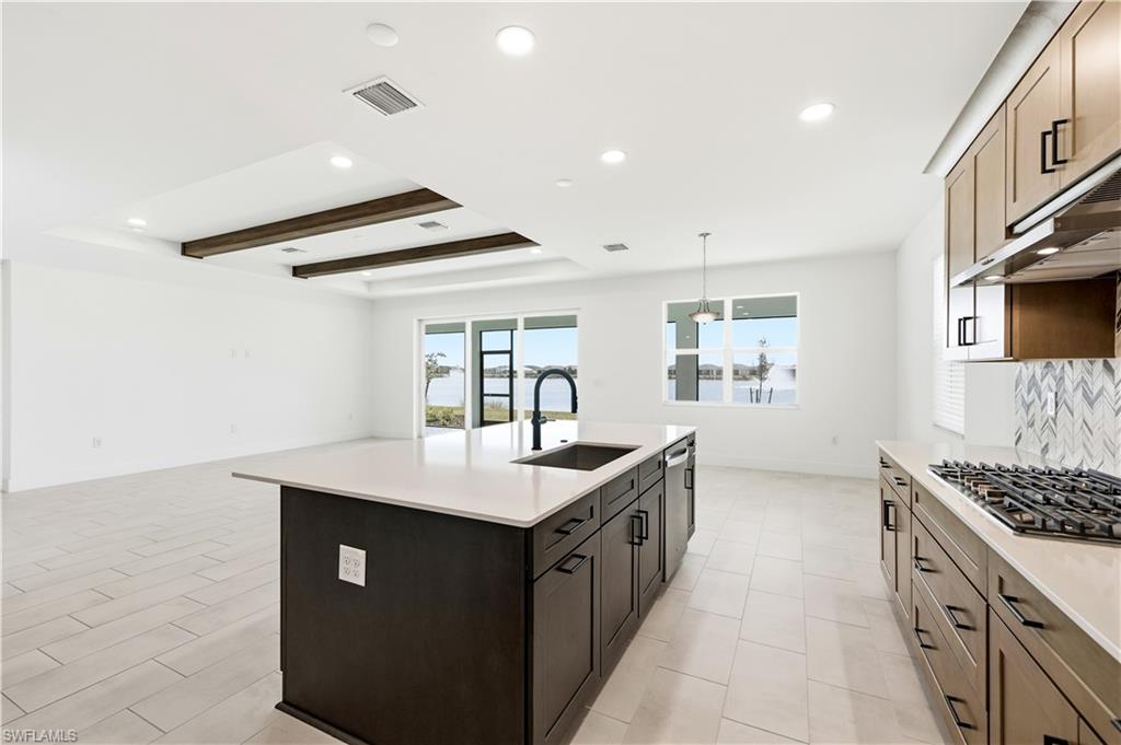 REGENCY - Residential