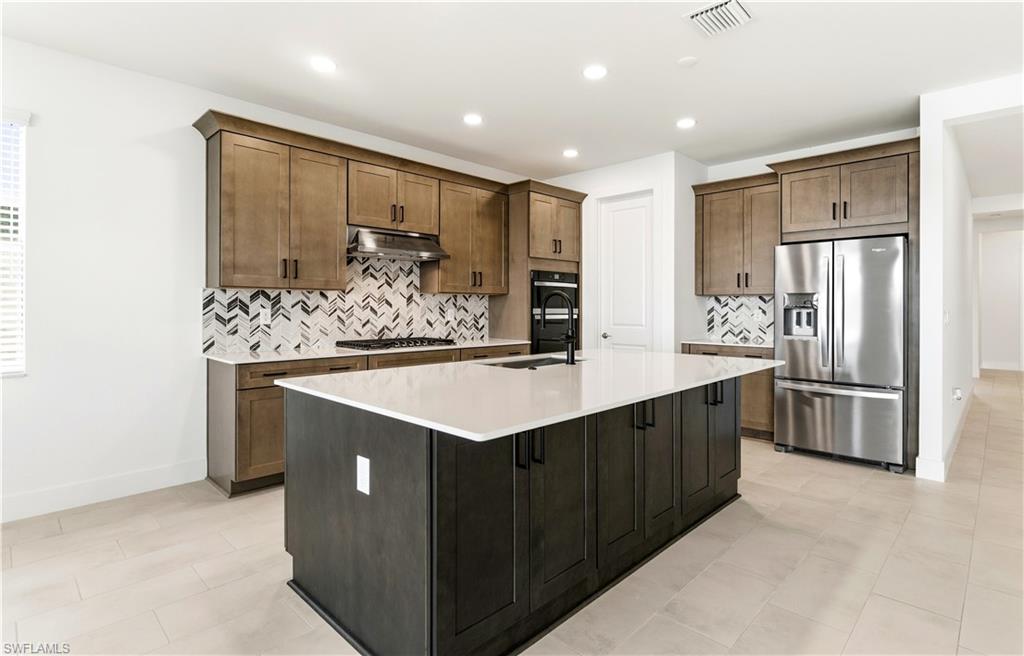 REGENCY - Residential