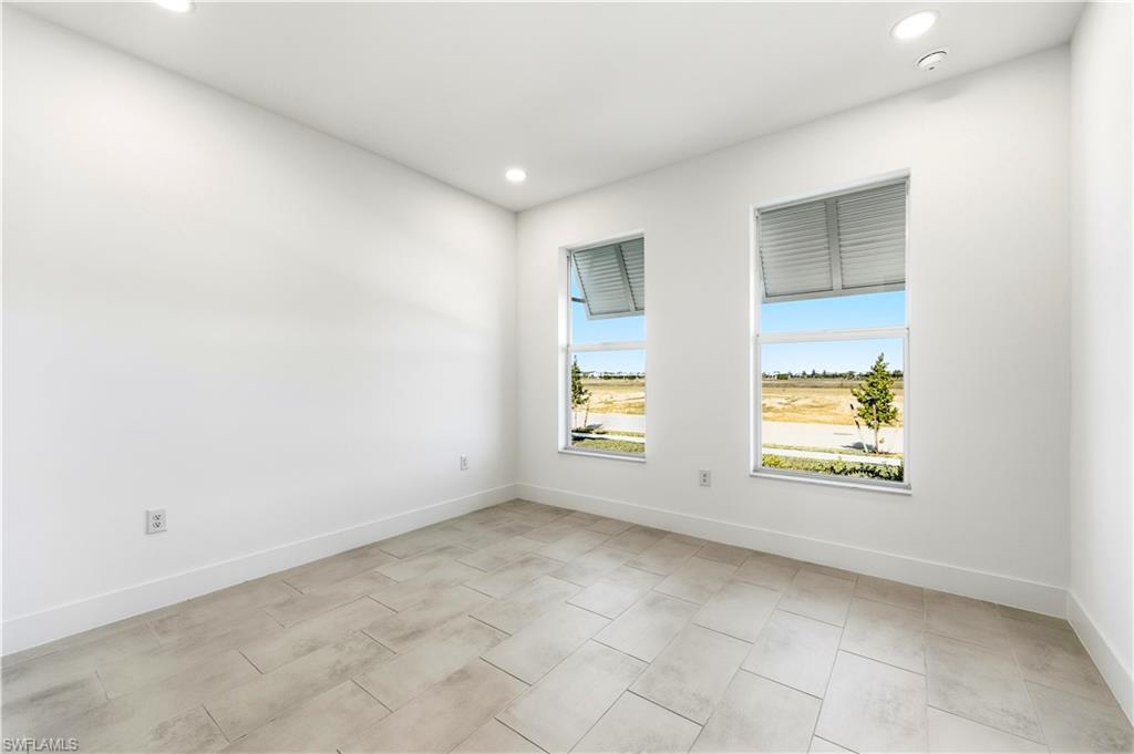 REGENCY - Residential