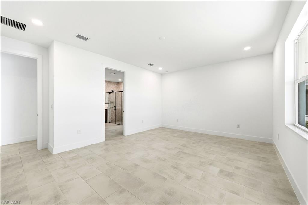 REGENCY - Residential