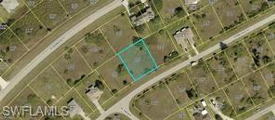 Oversized Multi Family lot in great location