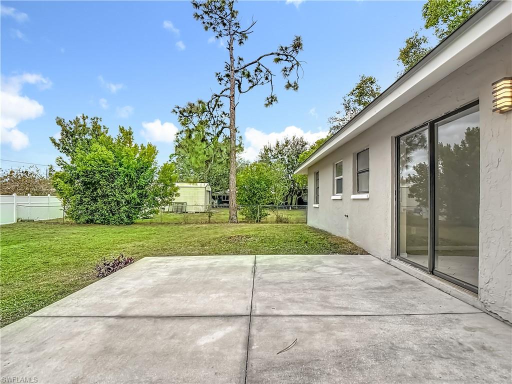 SAN CARLOS PARK - Residential