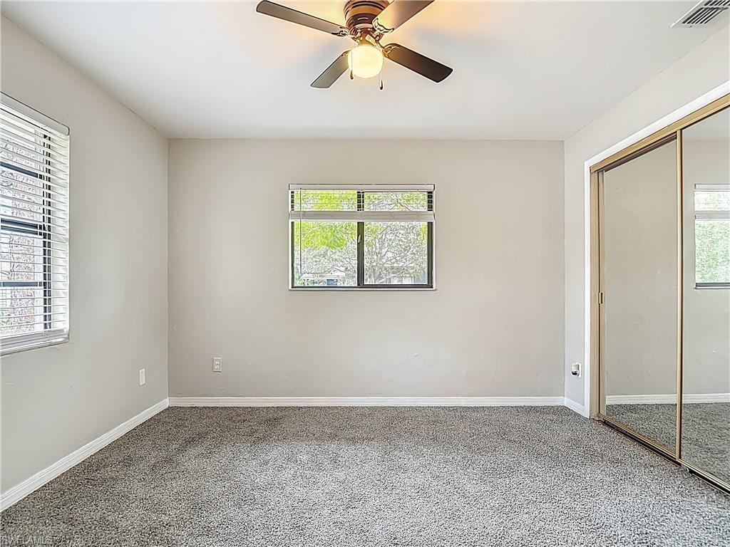 SAN CARLOS PARK - Residential