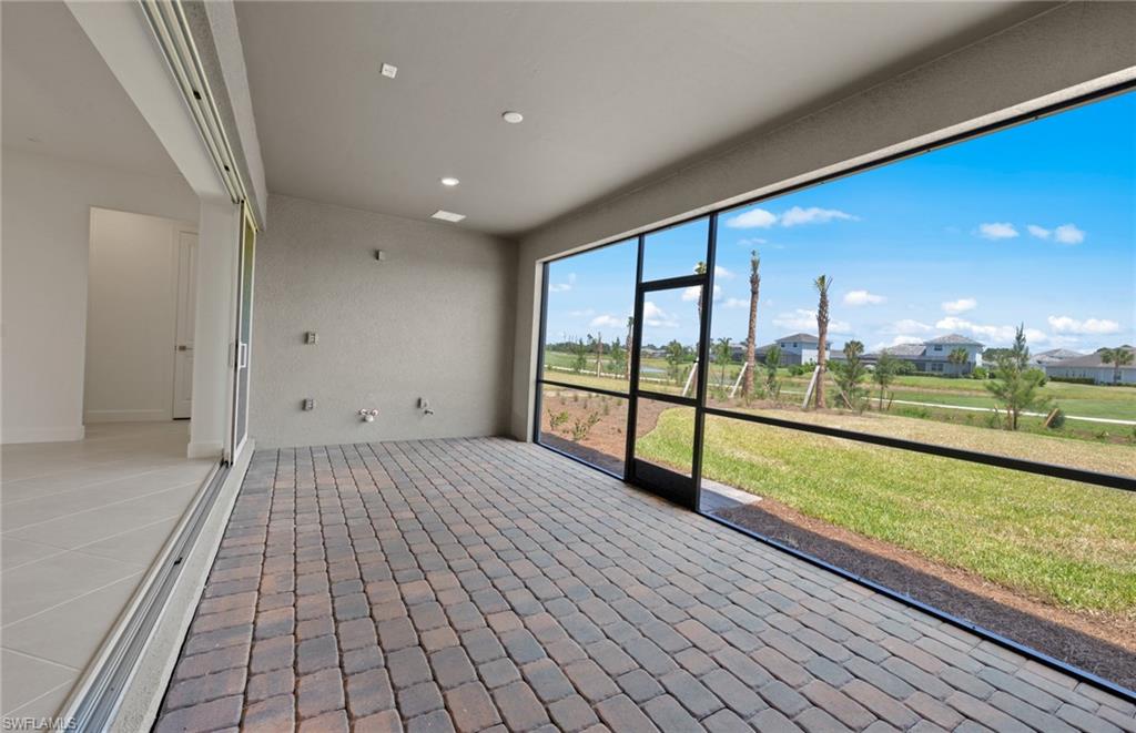 AVALON PARK - Residential