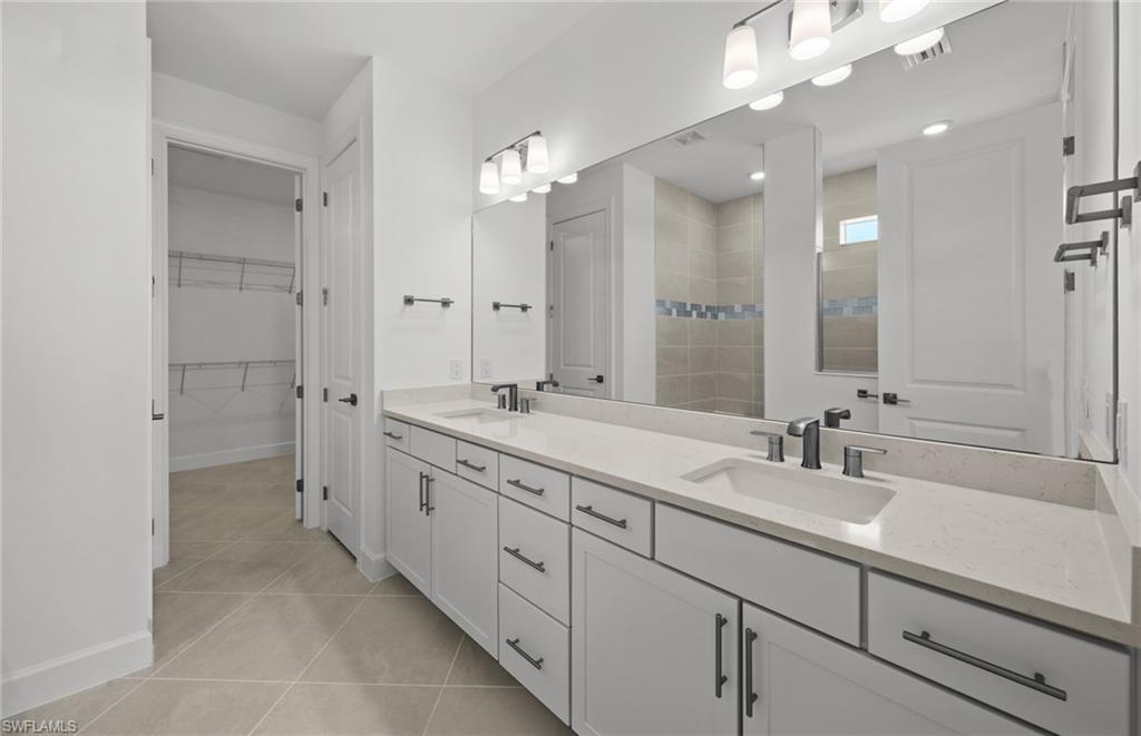 AVALON PARK - Residential