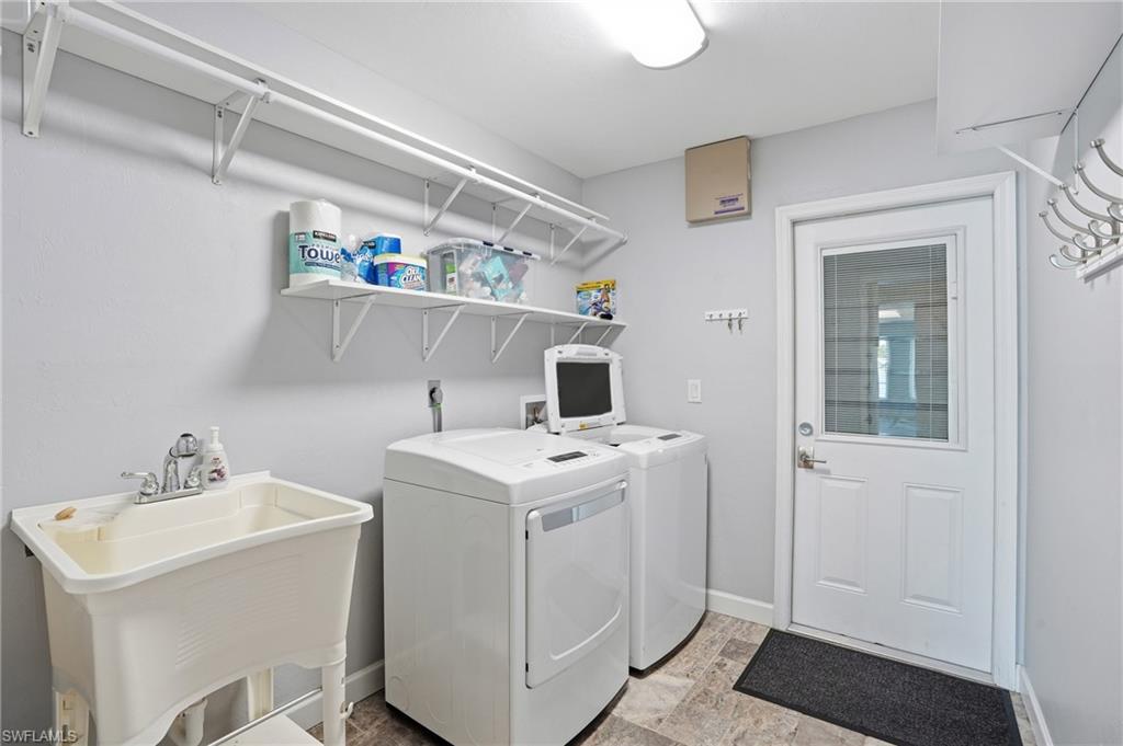 PLANTATION PINES SUBD - Residential