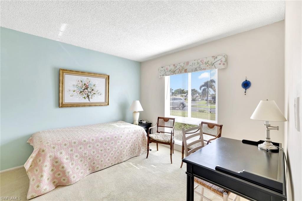 GLADES COUNTRY CLUB - Residential