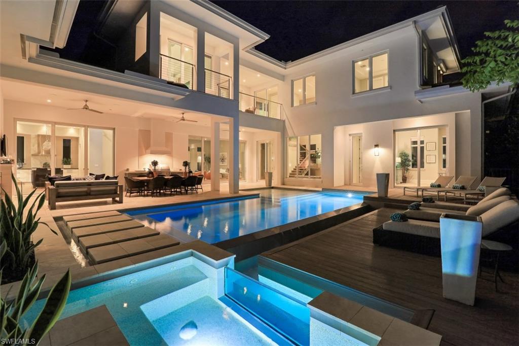 RIDGE LAKE - Residential