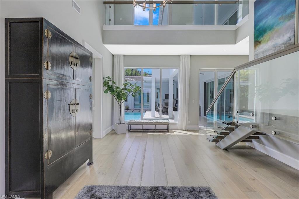 RIDGE LAKE - Residential