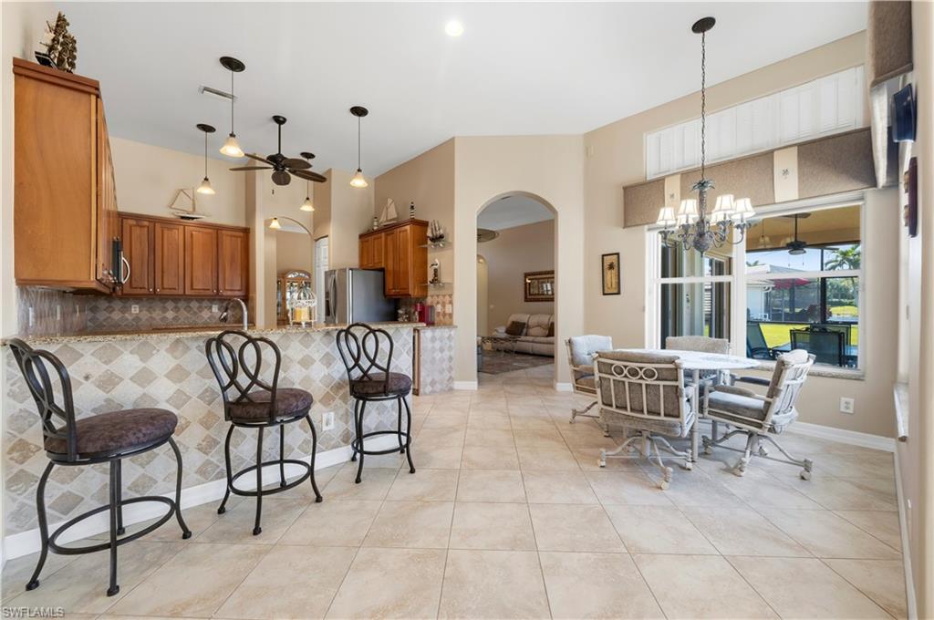 SATURNIA LAKES - Residential