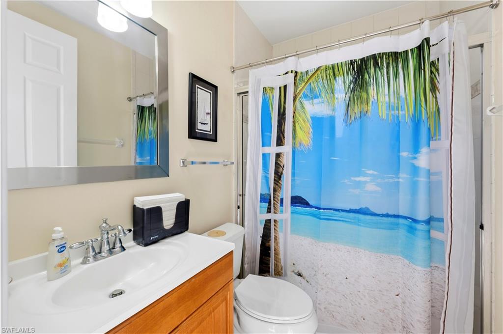 SATURNIA LAKES - Residential