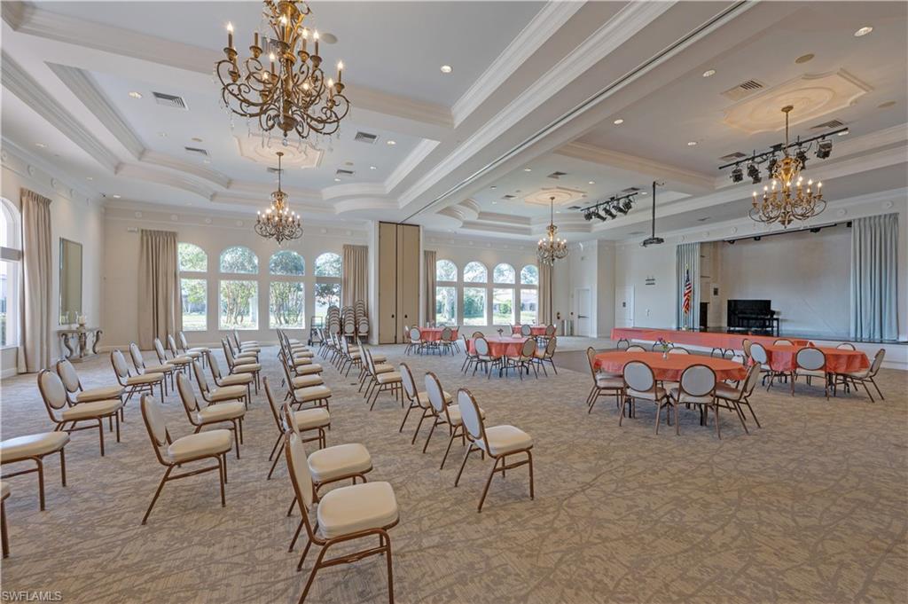 SATURNIA LAKES - Residential