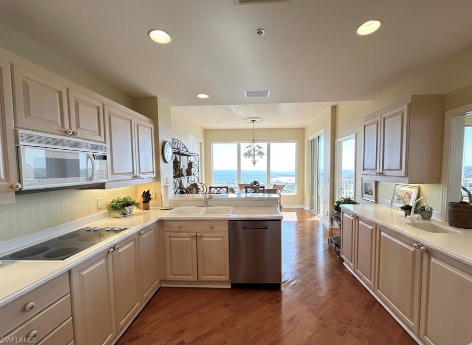 VISTAS AT BONITA BAY - Residential