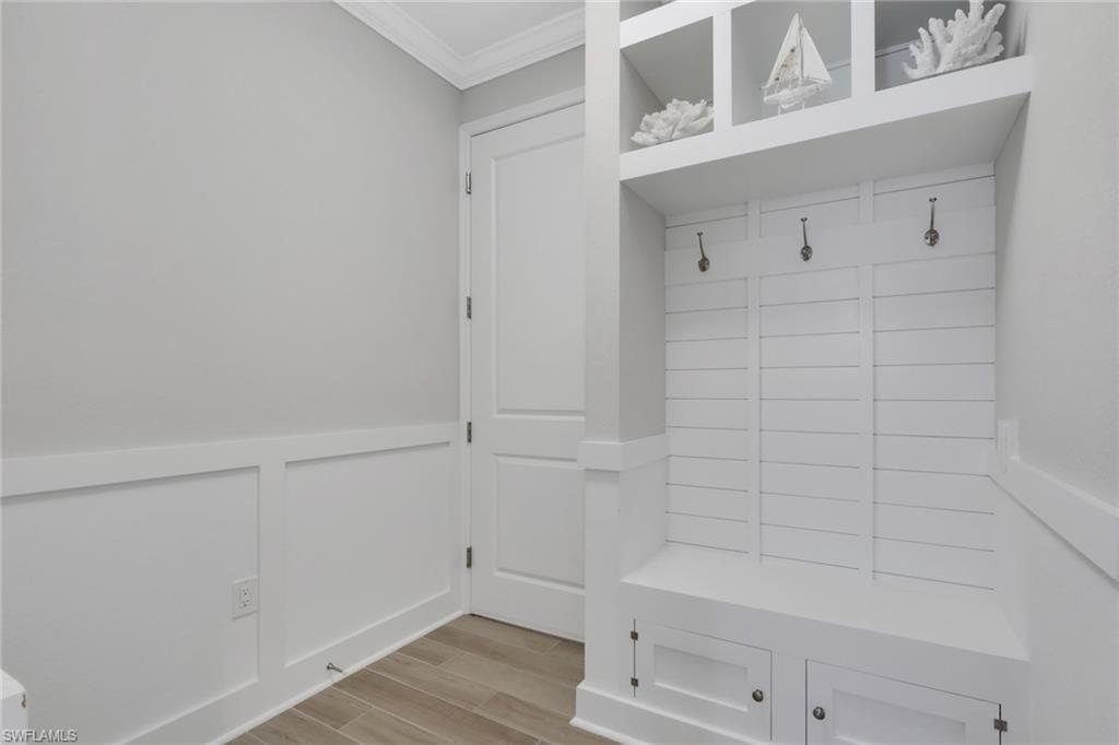 VALENCIA COUNTRY CLUB - Residential