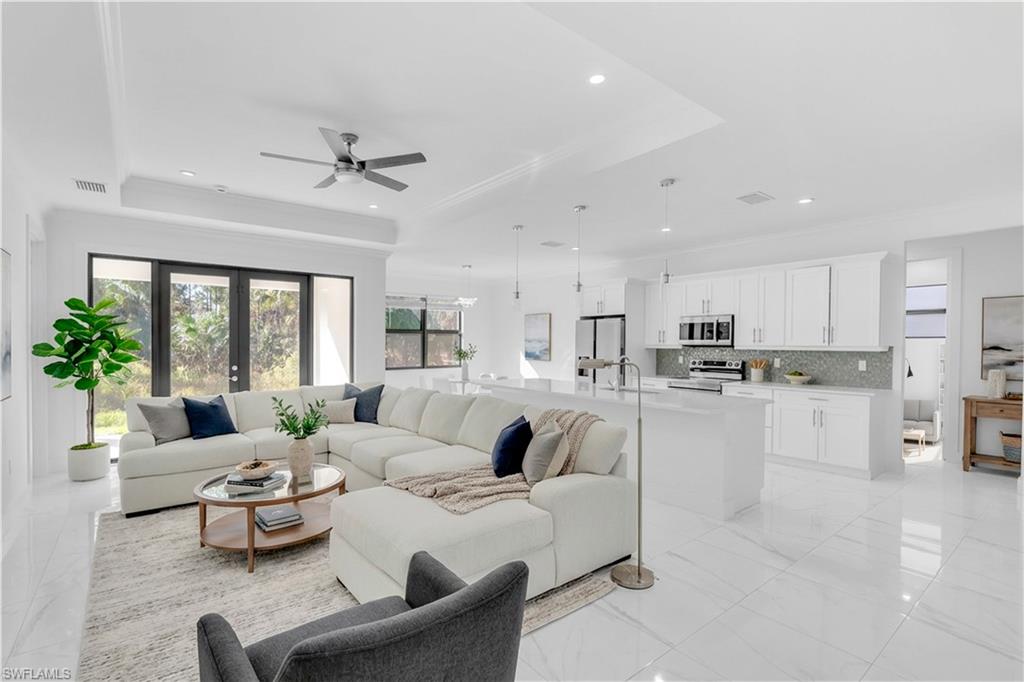 GOLDEN GATE ESTATES - Residential