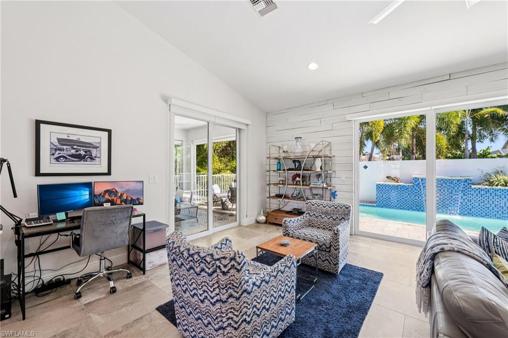 ISLES OF CAPRI - Residential