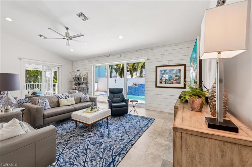 ISLES OF CAPRI - Residential