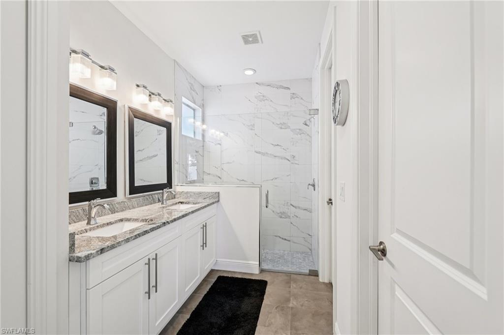 ISLES OF CAPRI - Residential