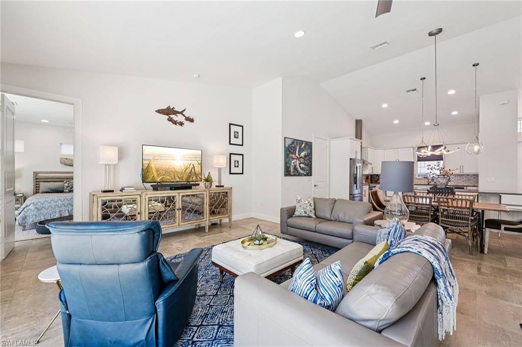 ISLES OF CAPRI - Residential