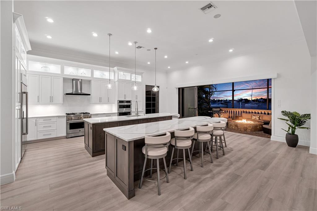 391 Palermo CIR