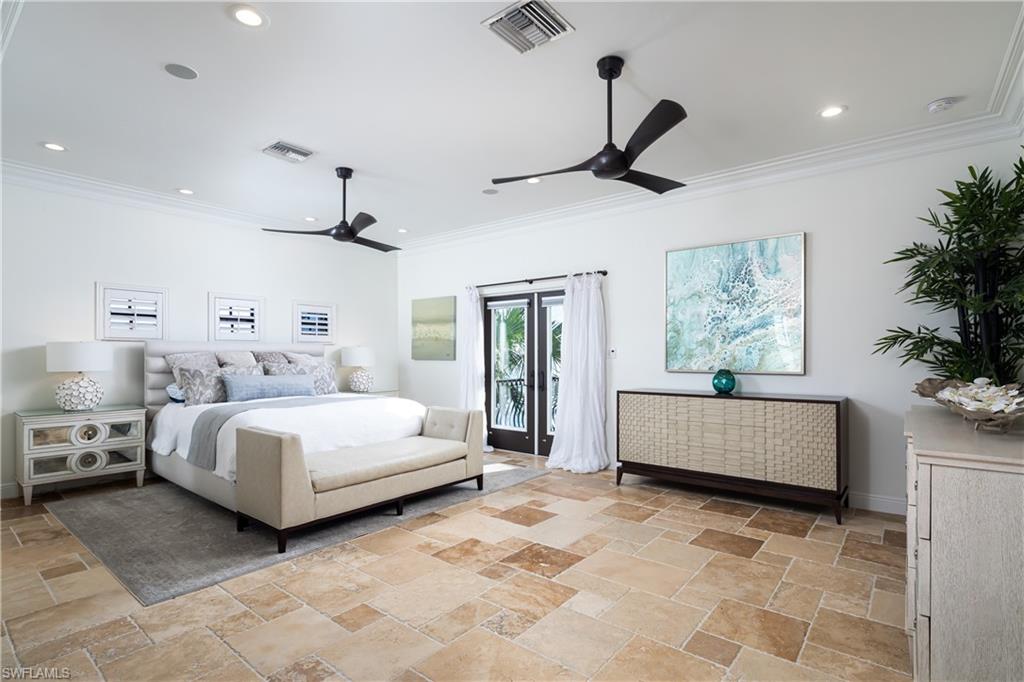 VENETIAN GARDENS - Residential