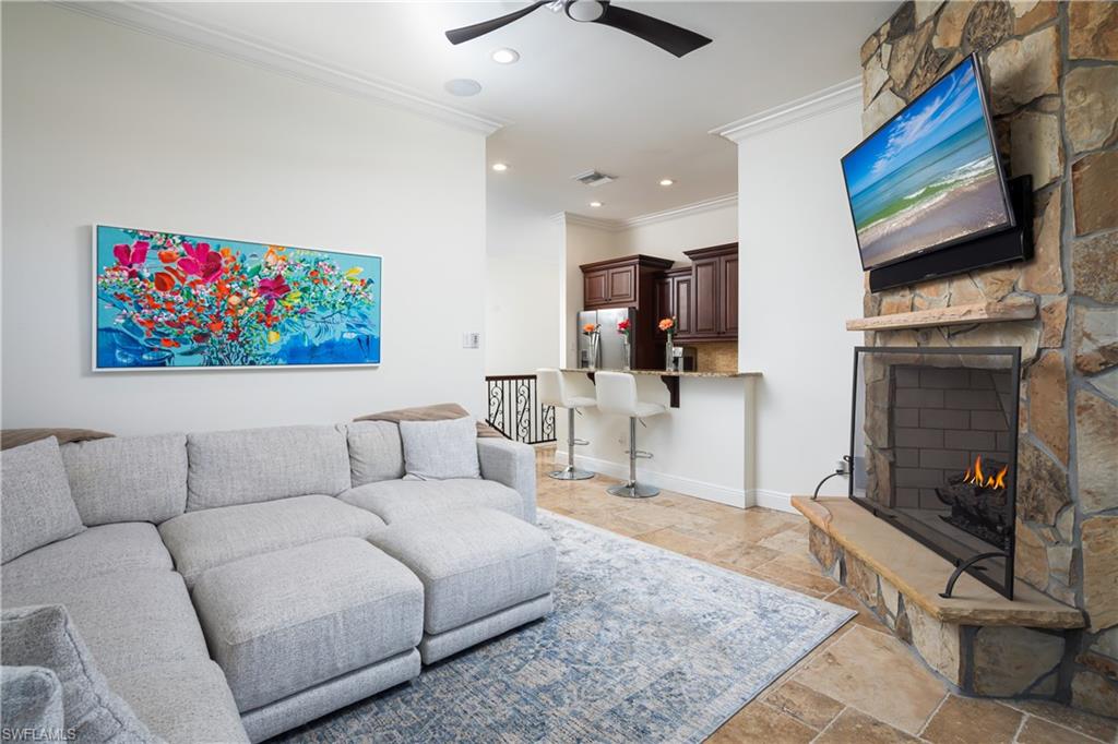 VENETIAN GARDENS - Residential