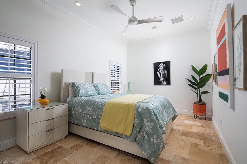 VENETIAN GARDENS - Residential