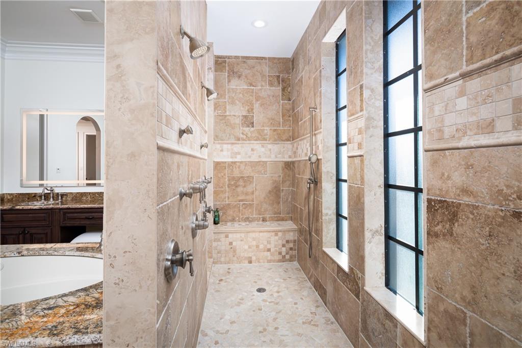 VENETIAN GARDENS - Residential